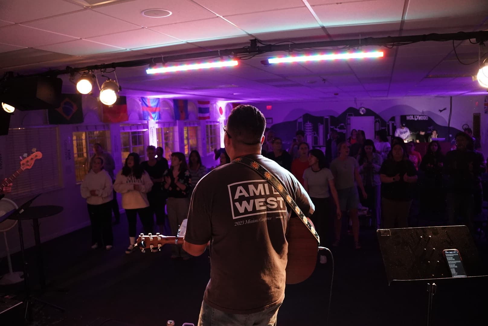 DTS students worshipping together